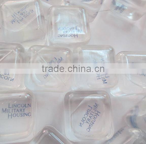 2016 new design custom logo pink ice cube tray