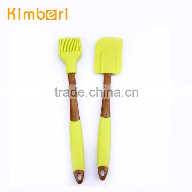 FDA/LFGB Set of Spatula Brush Set Good Quality Wood Handle Soft Grip Handle Silicon Spatula