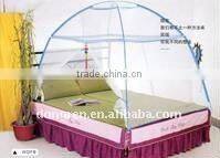 Polyester self-prop mosquito net