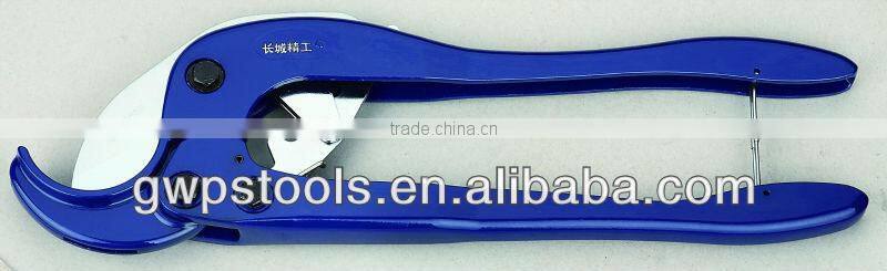 PVC pipe cutter