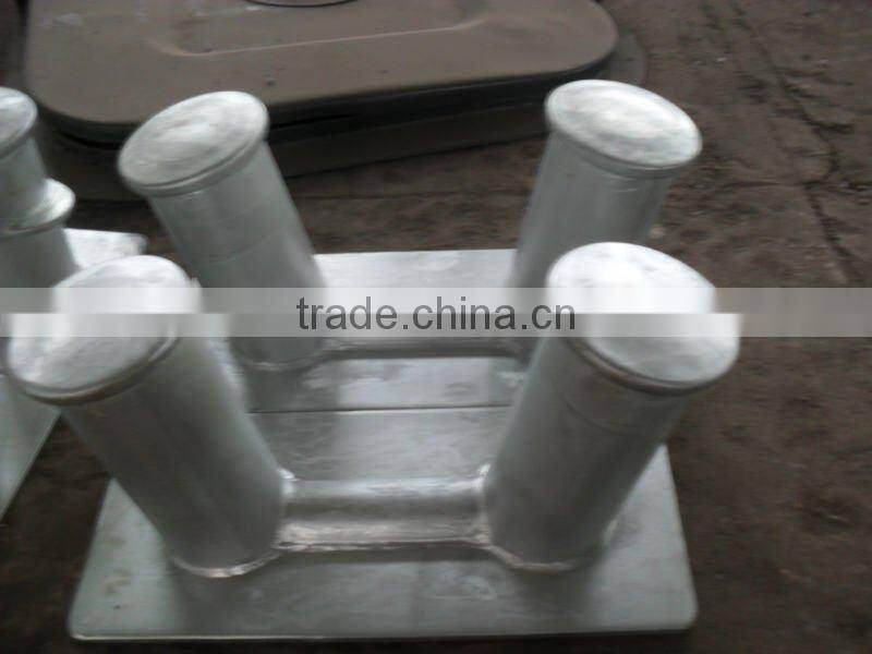 double bitts bollard