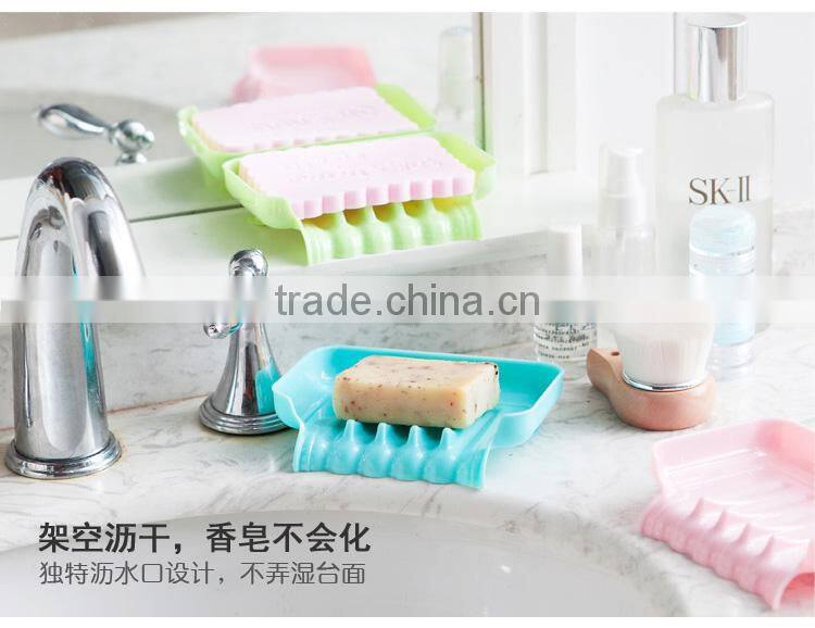 Candy-color drainging storage box with sucking-disc soap box(three pieces)