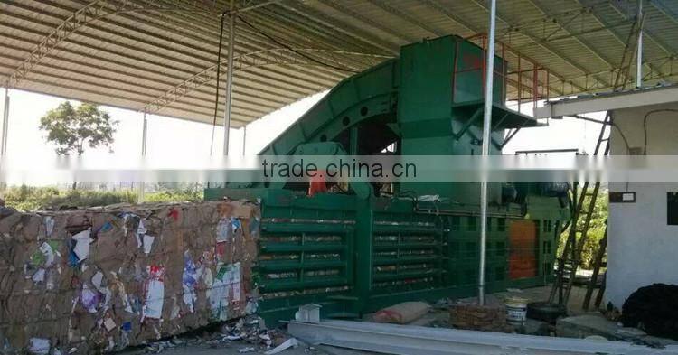 Hydraulic Waste Plastic PET Bottle Horizontal Press Baler
