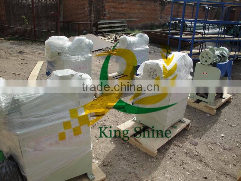 Low power consumption Grain Pericarps removing machine