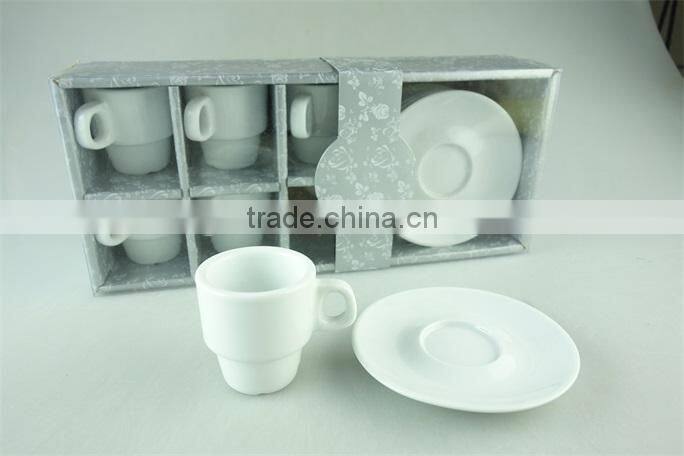 glazed red eco-friendly feature ceramic bakeware, stocked bakeware with good quality
