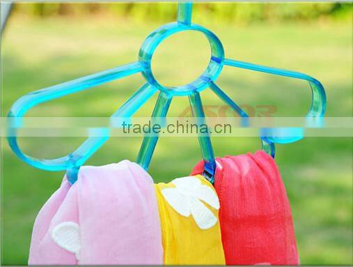 Flower Shaped Belt Hanger, Plastic Scarf Hanger