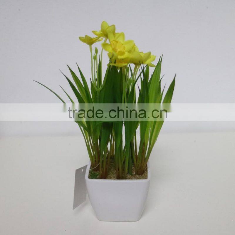 Artificial mini narcissus bonsai for table decoration