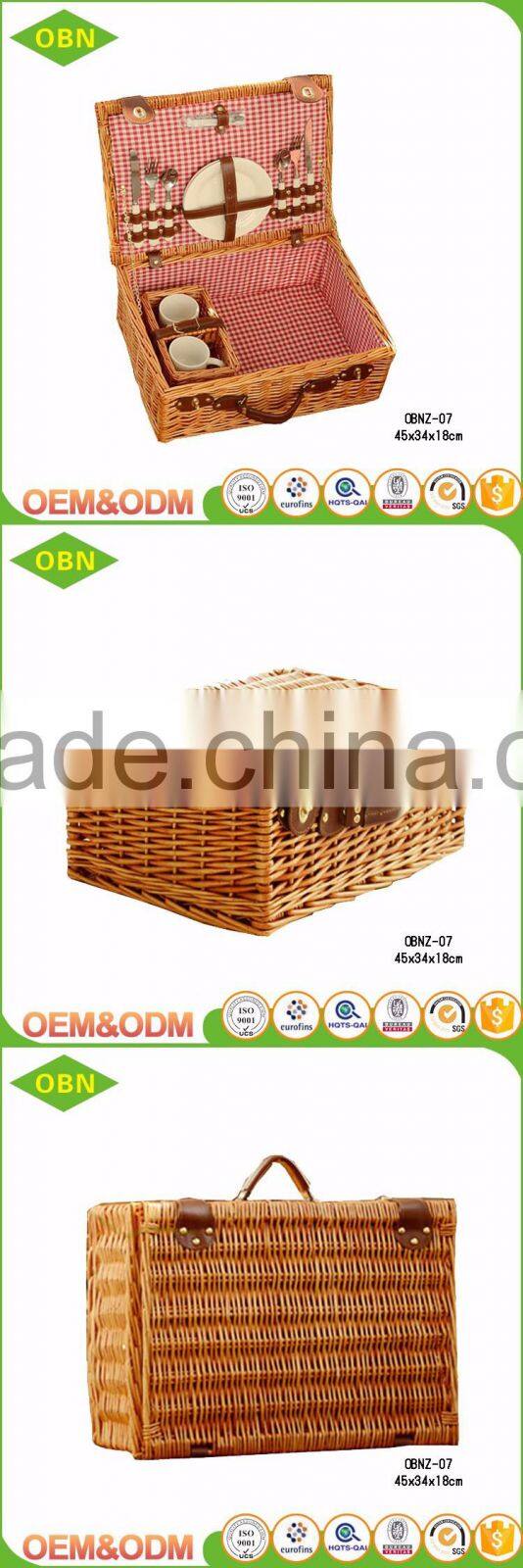 Woven wicker material picnic basket with ceramic set
