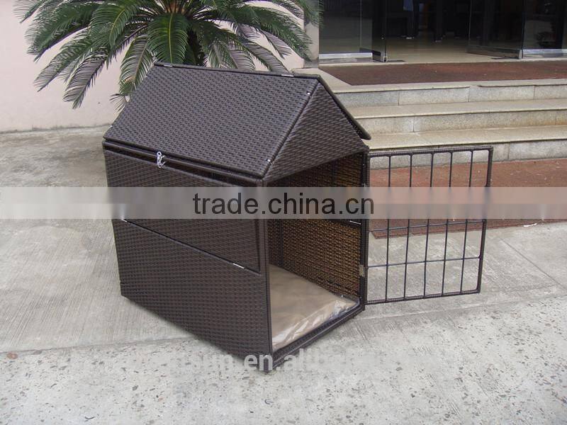 nicely rattan dog house