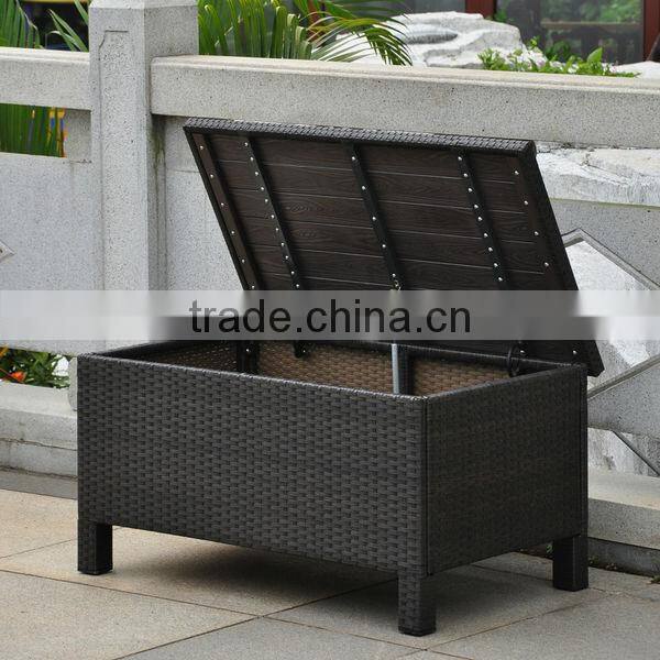 Barcelona Set of 4 Resin Wicker Settee Group