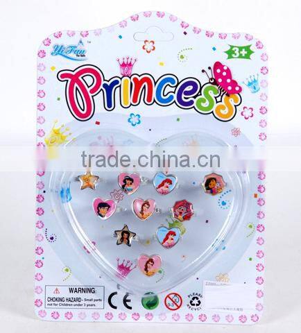 Hot selling plastic toy finger rings for girls