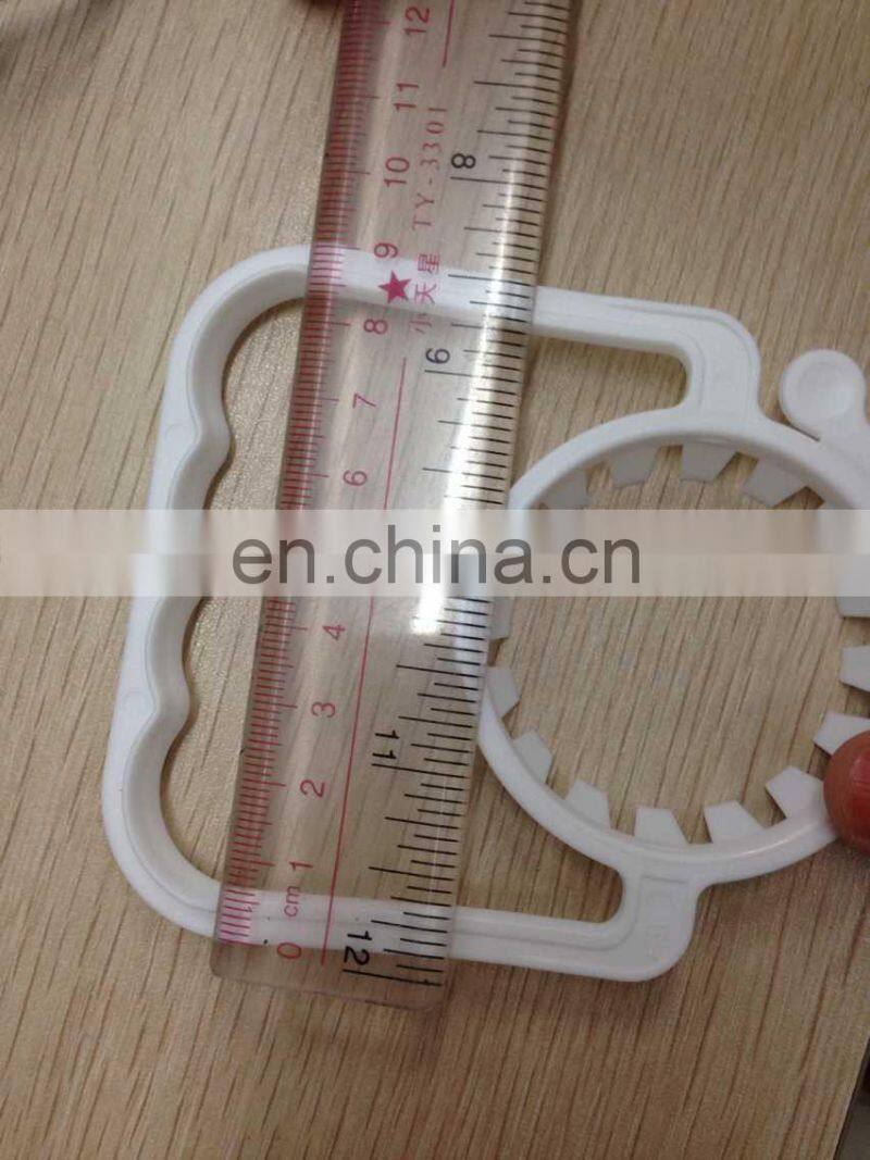 6 pack carry Plastic bottle handle for water juice bottle