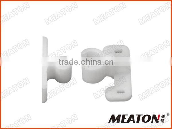 MEATON door roller catch plastic