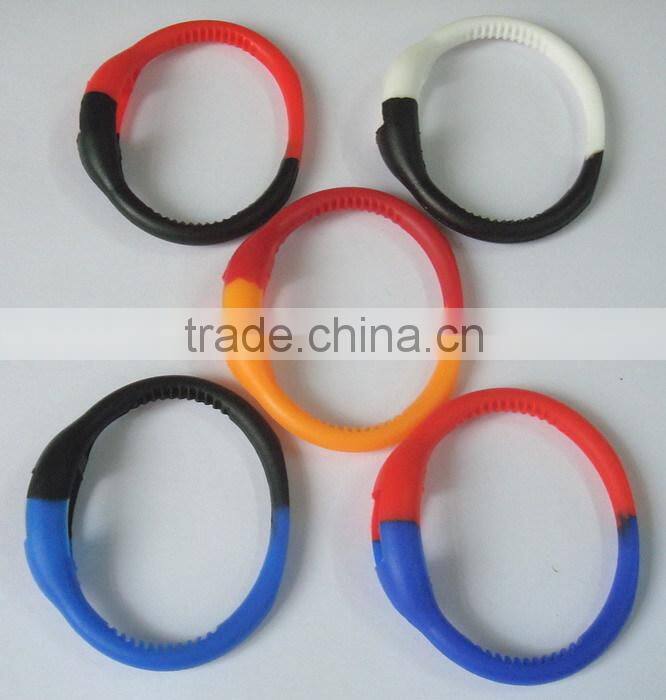 Promotional vs sport silicone digital wrist watch with mix colors