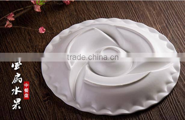 White ceramic dinner division fan shape round plate for home restaurant