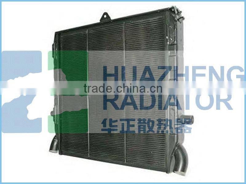 Heavy Duty Truck Plastic Tank Aluminum Core Manufacturer Auto Radiator