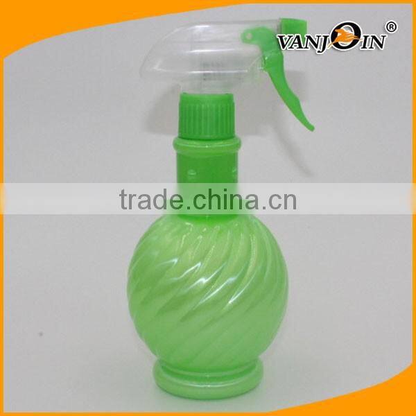 Empty 250ml Plastic Hair Salon Spray Bottle with Trigger Sprayer for Hairdressing