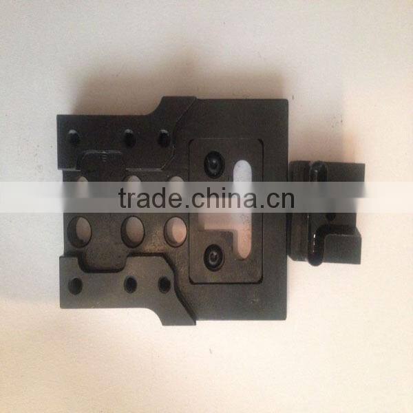 Portable aluminum composite panel punching machine