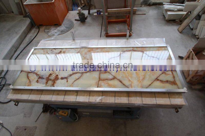 Pakistan Supplier BACKLIT ONYX TABLES DINNG TABLE COFFEE TABLES