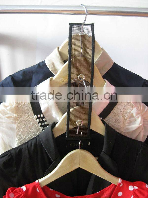 Crowd - Closet Extension/Closet Extension/cloth extension