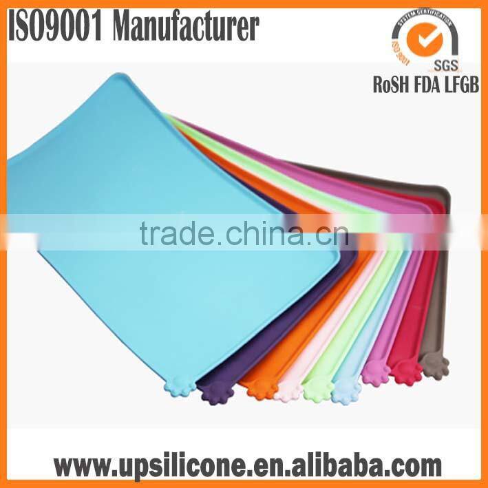 No odor non-stick Waterproof Easy clean pet dog dinner food bowl dog carpets