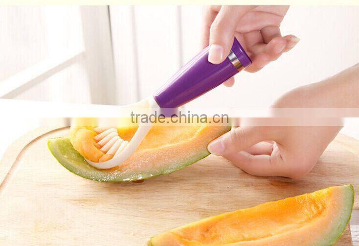 Multifunction Food grade Plastic Fruit Corer / Pitter and Slicer
