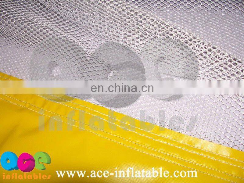 2013 new inflatable bouncy castle