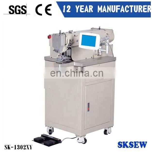 Programmable buckle component stitching sewing machine for leather belt