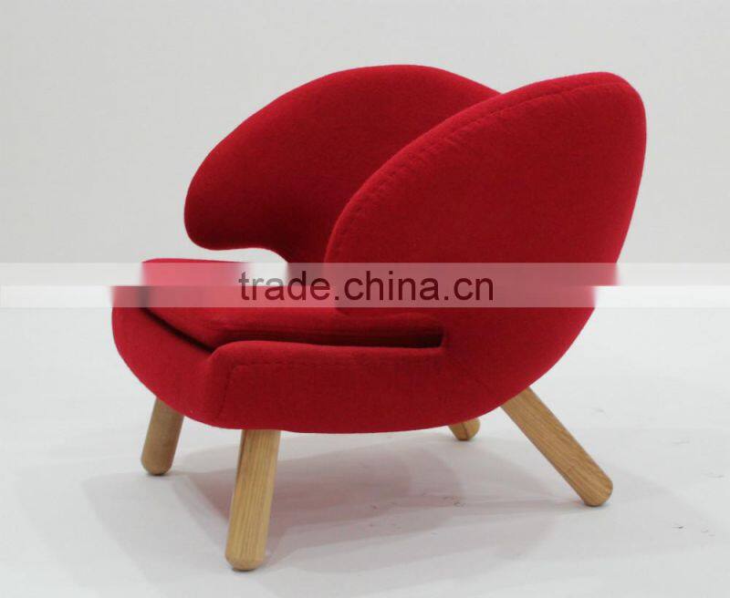 replica fiberglass material elegant grace cashmere Finn Juhl Pelican Chair with solid wood frame