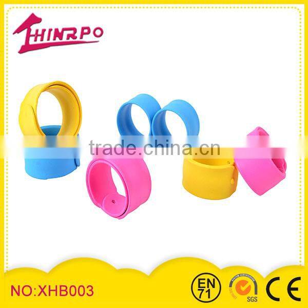 Custom make sports bracelet silicone slap wrist band Logo Printed