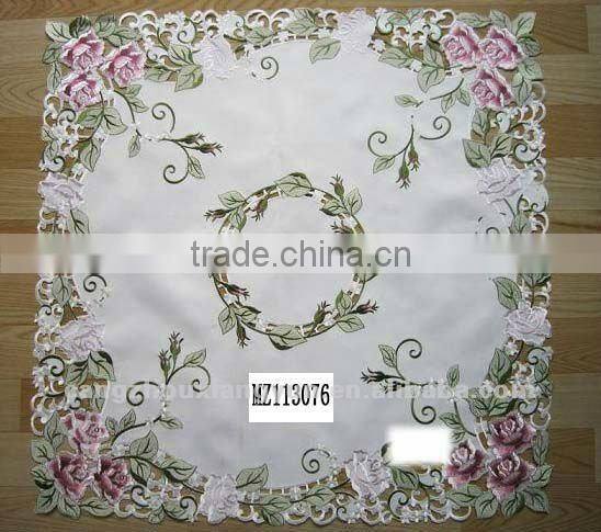 Rosette floral machine embroidery tablecloth