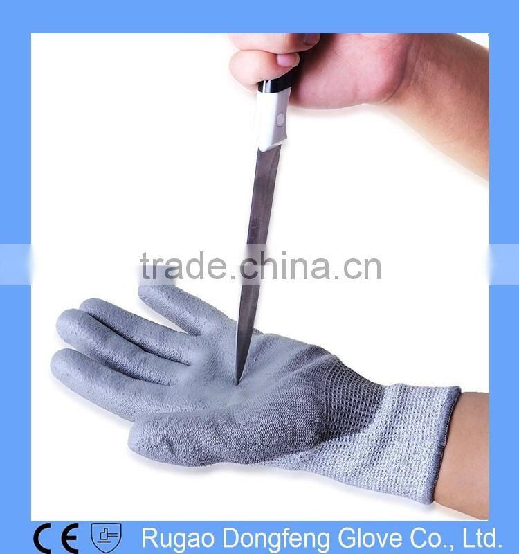 Sandy Nitrile Coated Cut Resistant Gloves Level 5 Protection Anti Cut Gloves for Cut Proof