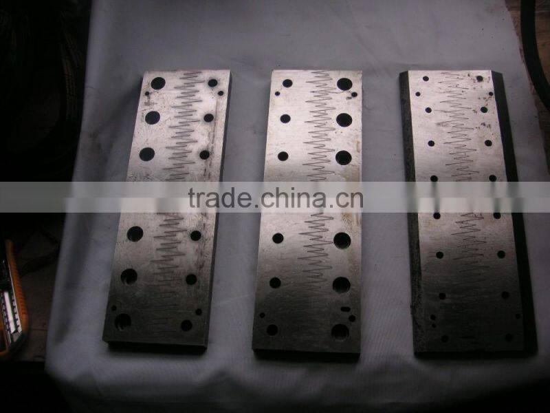 Veneer finger joint machine