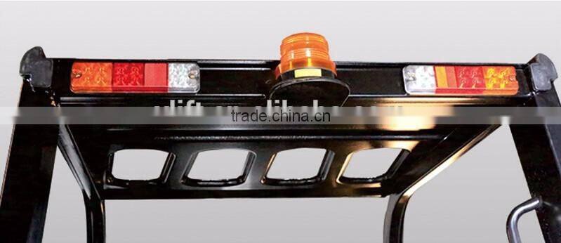 2.5 Ton Hydraulic Diesel Forklift Truck With Japanese Isuzu Engine