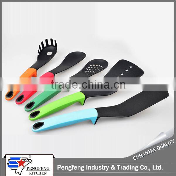 new product nylon cutlery set