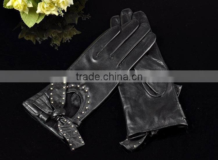 Beautiful bowknot design rivet sheepskin leather gloves for MS