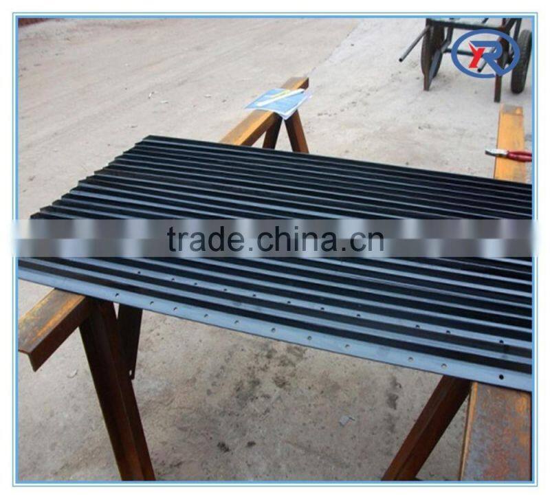 heavy duty green painted steel fence T-Post for wire mesh