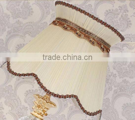 White ceramic carving stand K9 clear crystal table lamp with lampshade