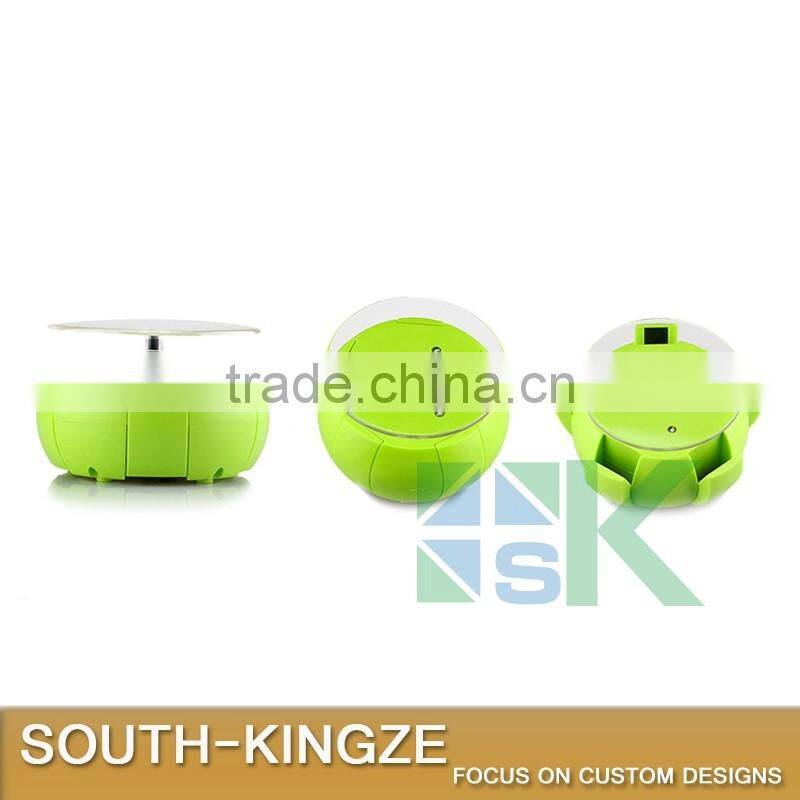Green Color Open/Close Leg Flower Shape Solar Power Necklace Display Stand