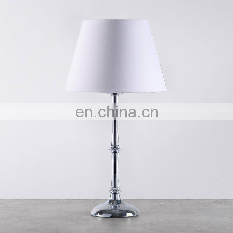New design home metal table light and chic desk lamp for indoor room