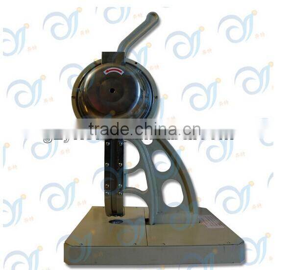 Click!Poster grommet machine