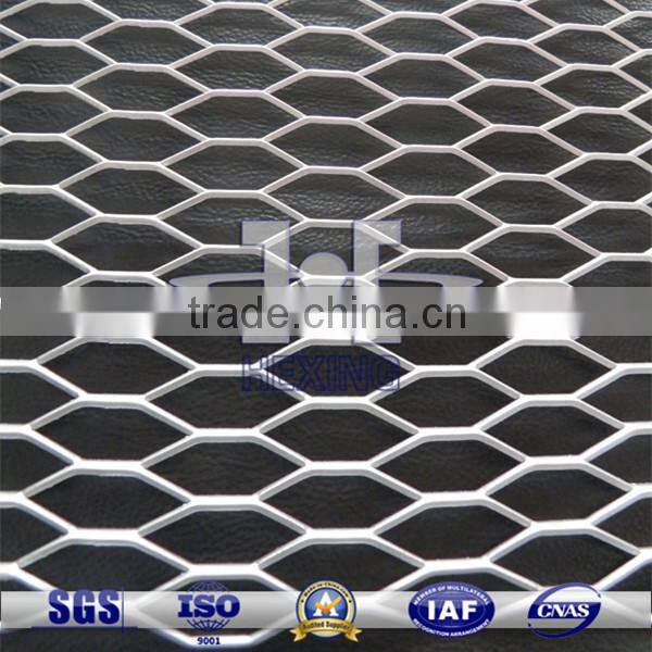 Hot dipped galvanized hexagonal expanded metal