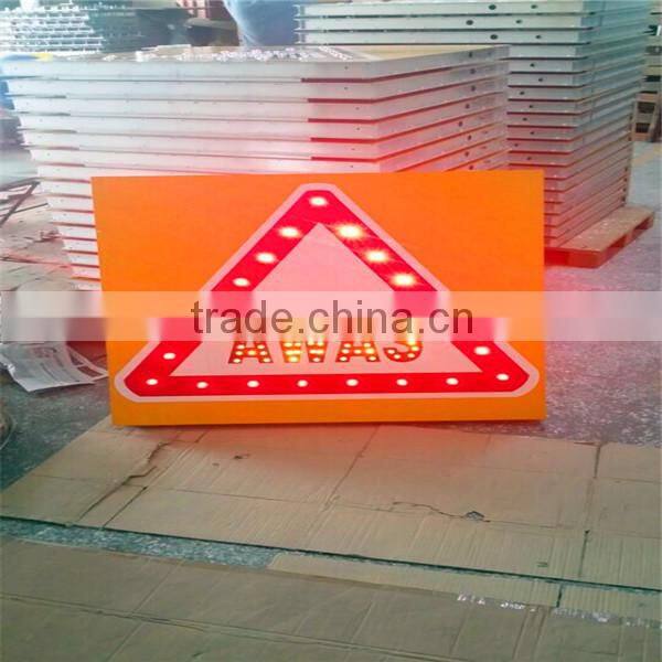 Direct manufacture customized solar LED traffic warning sign