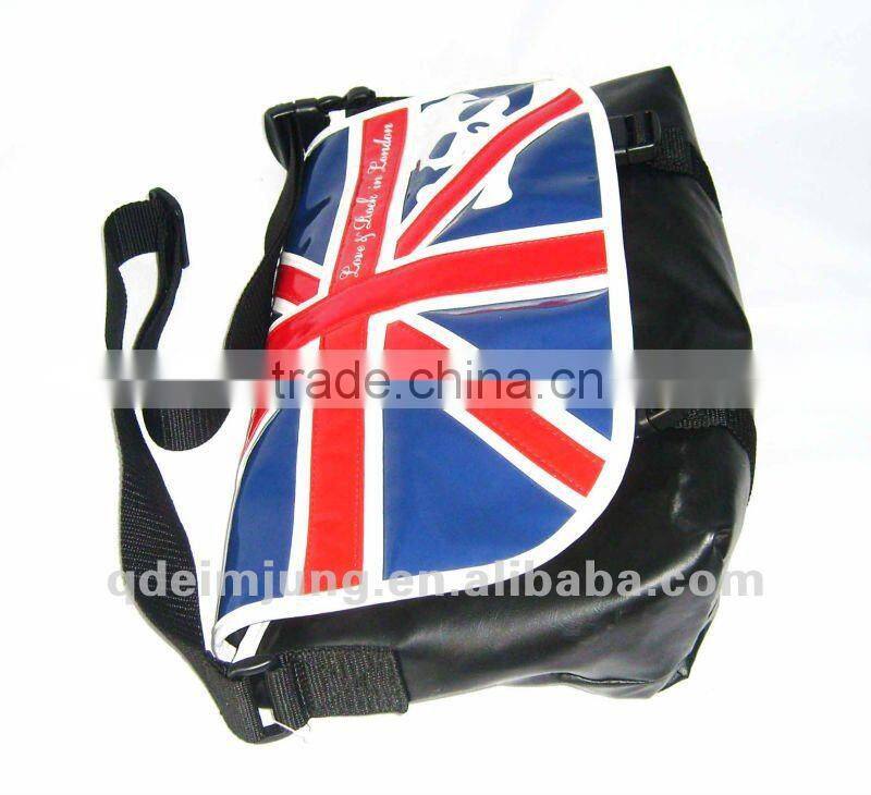 lastest style pu flag pattern messenger bag