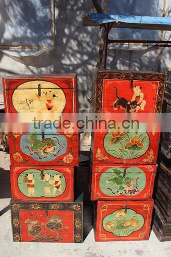 Chinese antique painting gift box storage chest
