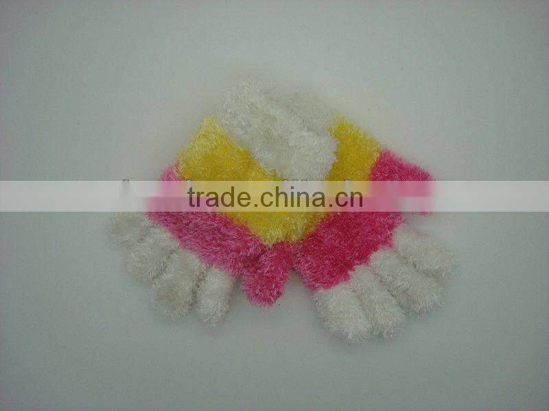 Boxi-High quality fashion feather yarn kid's warn gloves