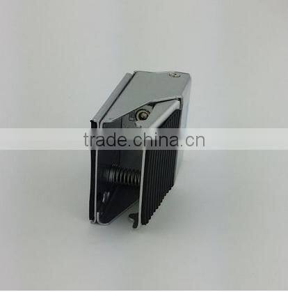 China golden manufacturer price 4 way foot valves