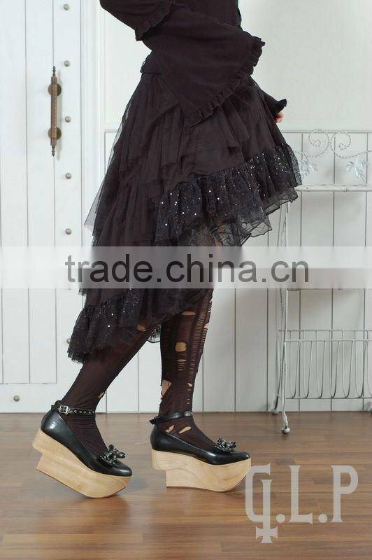 Black White Cotton Long Sleeves Ruffled Gothic Lolita Dress 61140