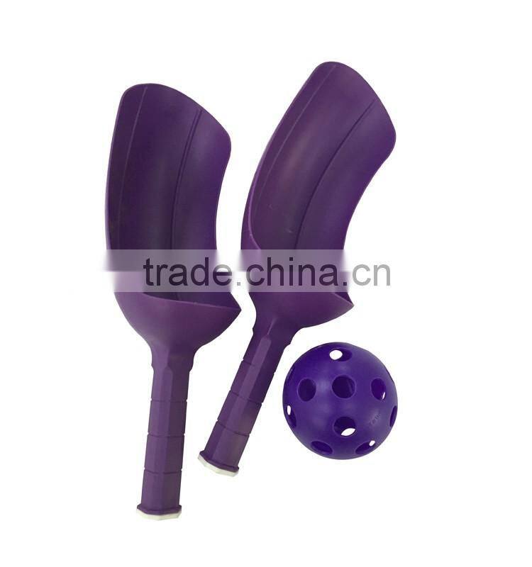 Colorful outdoor play set kids plastic toys scoop catch ball set