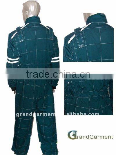 Eastern European style Workwear Coveralls with reflective tapes Chinese Supplier